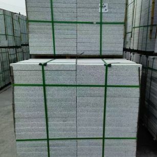 德阳 芝麻白火烧，园林广场市政工程地铺石，1.8~5.0厚均有现货