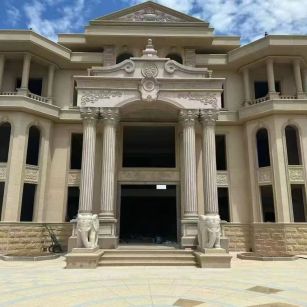 德阳 黄金麻别墅外墙干挂，大柱，大象，蘑菇石，雕花板