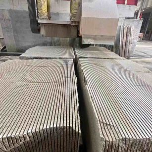 德阳 车间生产日常，黄金麻白麻花岗岩