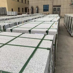 德阳 白麻花岗岩5.0公分荔枝面地铺石