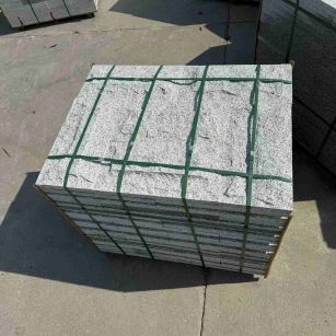 德阳 白麻花岗岩石材自然面蘑菇石成品