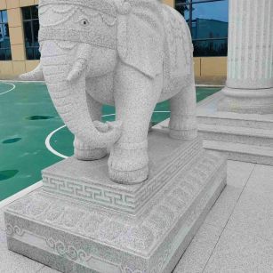 德阳 白麻花岗岩动物异形石雕-大象