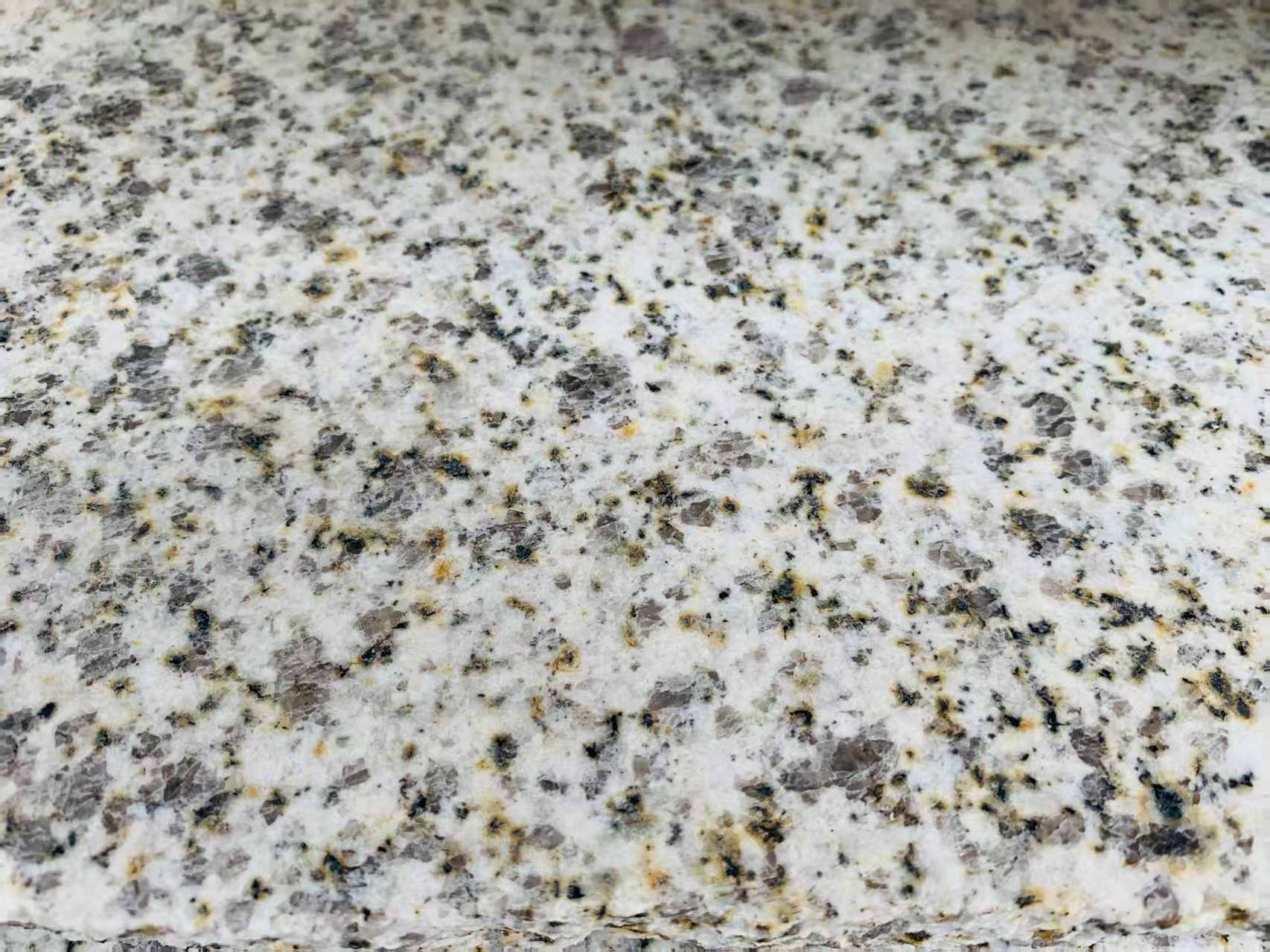 德阳 黄金麻花岗岩石材浅黄光面