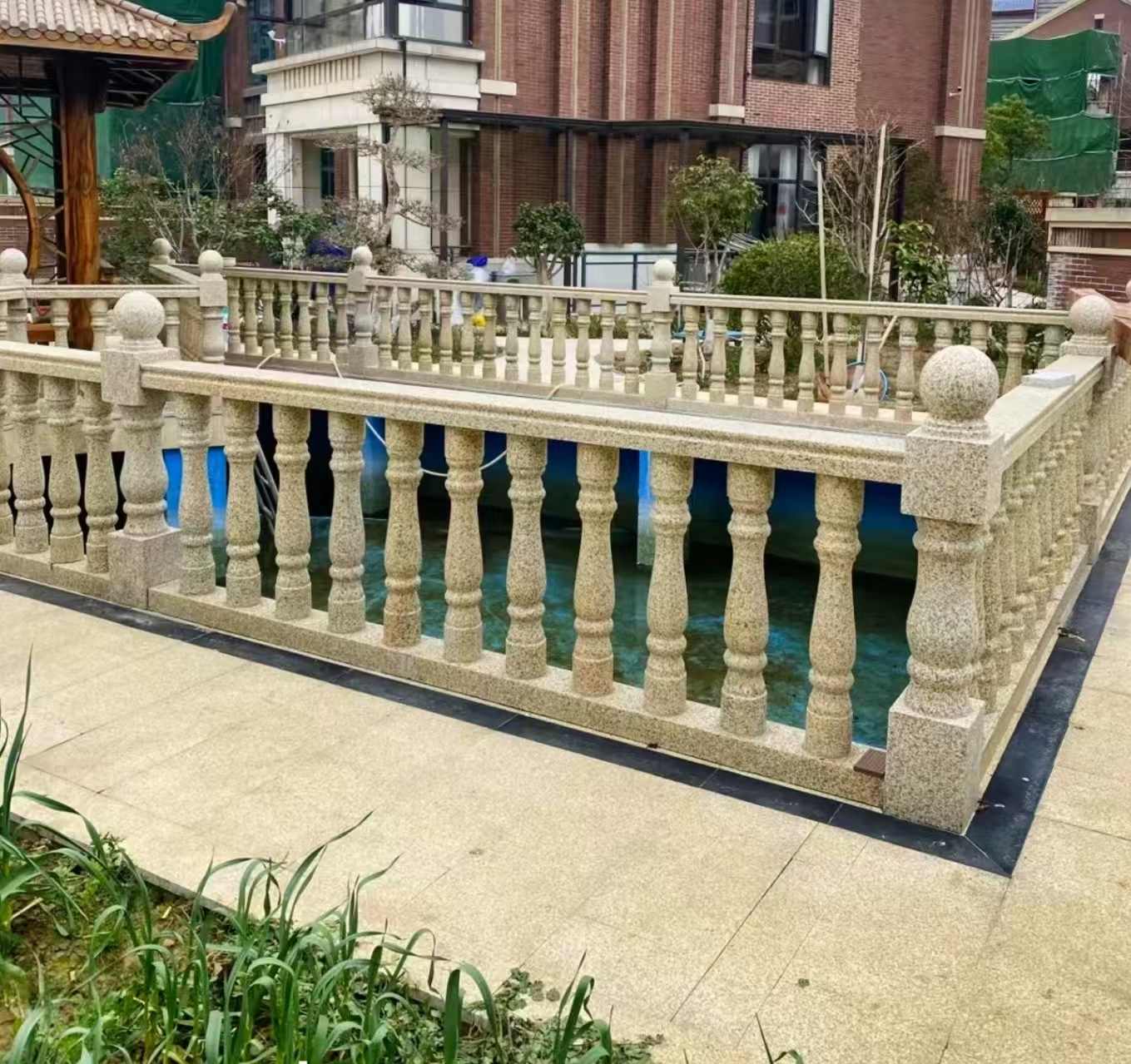 德阳黄金麻花岗岩石材栏杆，扶手，将军柱，花瓶柱