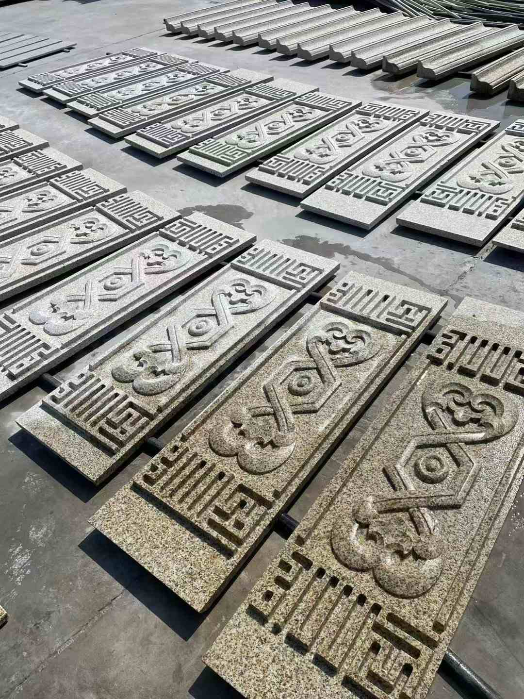 德阳 黄金麻花岗岩外墙雕刻板