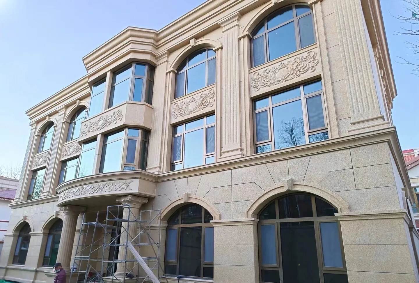 德阳 黄金麻花岗岩别墅外墙干挂